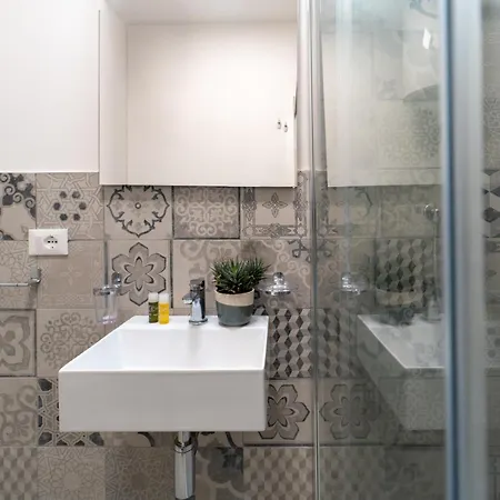 Guesthost - Borgo 84 - Casa Pachino * Marzamemi